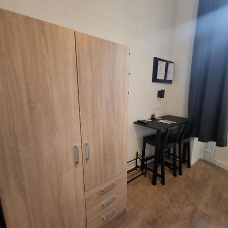 Charming Studio In The City Centre Budapest Exteriör bild